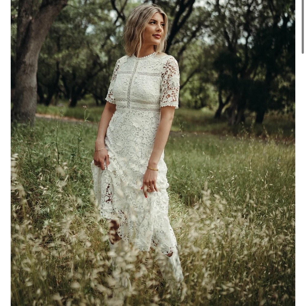 Lace dress